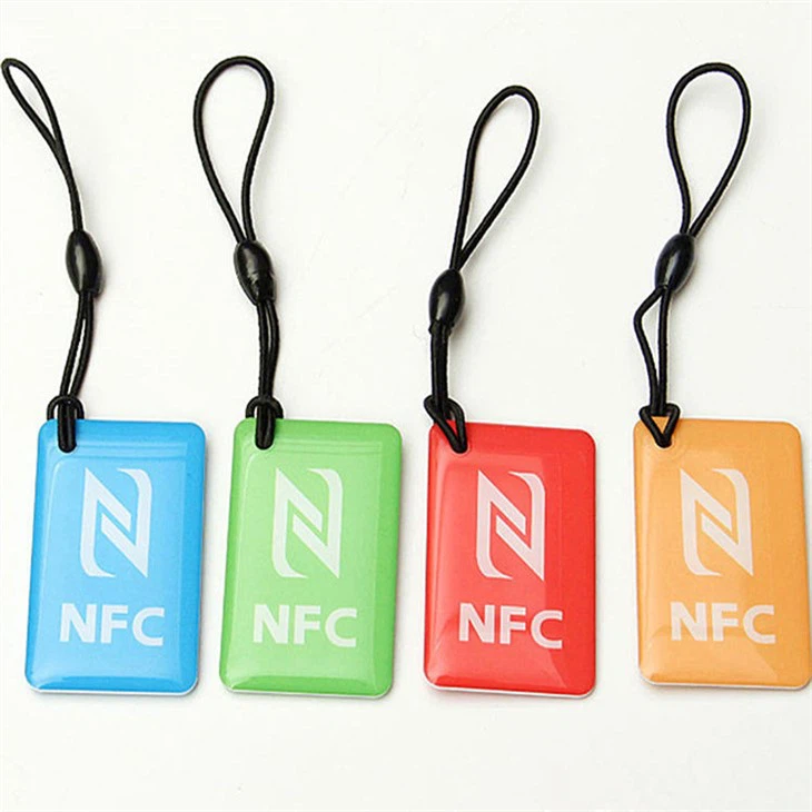 Thẻ treo NFC